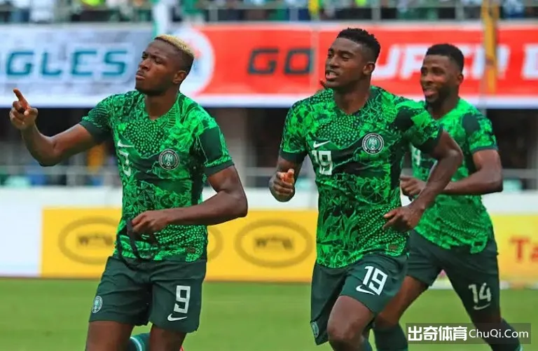 98250c2e 0912 45cf b086 ddefb9fd7689 web